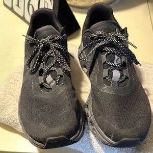 Black Athletic Sneakers men Cloud Tec